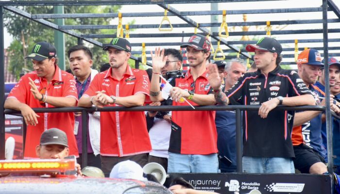 Meriah! 12 Pembalap Hadiri Parade MotoGP Mandalika 2025, Jadi Momen Langka yang Tak Ada Duanya