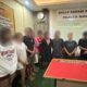 Grebek Rumah di Mataram, Polisi Ringkus 9 Orang Terkait Narkoba, 7 Pria dan 2 Wanita Diamankan