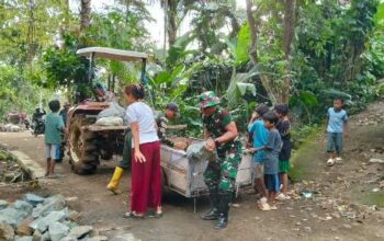 Semangat Anak Dusun Sayang Dukung Pembangunan Jalan TMMD 126 Kodim 1606 Mataram