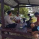 Bhabinkamtibmas Sekotong Gencar Edukasi Manfaatkan Pekarangan untuk Ketahanan Pangan