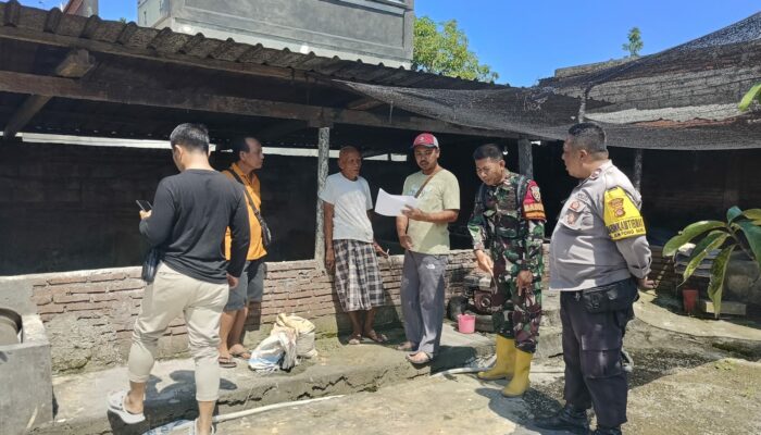 Jaga Kebersihan Lingkungan dan Kamtibmas: Polsek Ampenan Dampingi Sosialisasi Pengelolaan Kandang Ternak di Jempong Baru