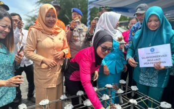 Sinergi Bhayangkari dan PKK Lombok Utara Jaga Laut: “Karang untuk Kehidupan, Konservasi untuk Masa Depan”