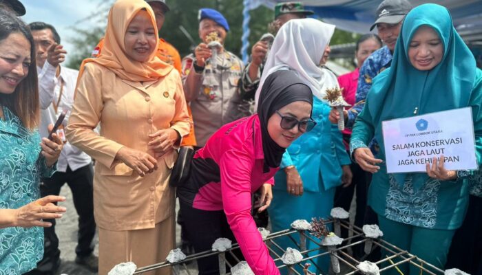 Sinergi Bhayangkari dan PKK Lombok Utara Jaga Laut: “Karang untuk Kehidupan, Konservasi untuk Masa Depan”