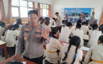 Cetak Kader Pemimpin Masa Depan: Polsek Mataram Sosialisasikan SMA Kemala Taruna Bhayangkara di SMPN 9