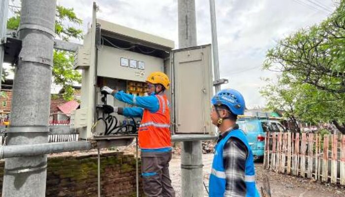 Tanggap Darurat Bencana: PLN UIW NTB Gerak Cepat Pulihkan Kelistrikan Pasca Banjir di Bima