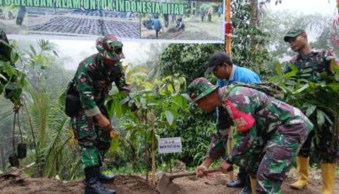 Gerakan Tanam Pohon : Aksi Reboisasi Kodim 1606 Bangkitkan Kembali Kepedulian Lingkungan Warga