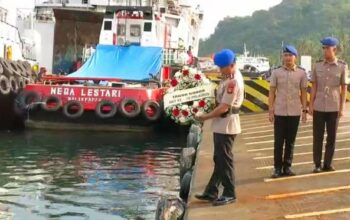 HUT Ke-75 Polairud: Ditpolairud Polda NTB Gelar Upacara Tabur Bunga di Laut, Hormati Jasa Pahlawan Bahari