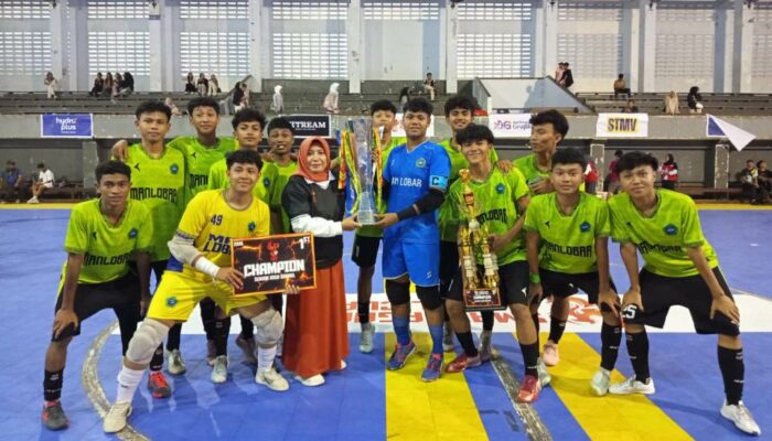 Dominasi Penuh: MAN Lombok Barat Sabet Gelar Juara I Sekaligus Raih Penghargaan Tim Terfavorit dan Best Player di SMANSAGARI CUP 2025
