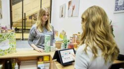 Strategi Retensi Pelanggan, Bangun Loyalitas Organik