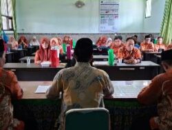 Kepala MTsN 2 Lobar, Gelar Rapat Perdana Koordinasi Program Menuju Madrasah Islami, Unggul dan Prestasi