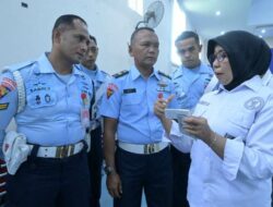 Kolaborasi BNN Kota Mataram dan TNI AU: Tes Urine Sebagai Bentuk Fortifikasi Internal dari Bahaya Narkotika